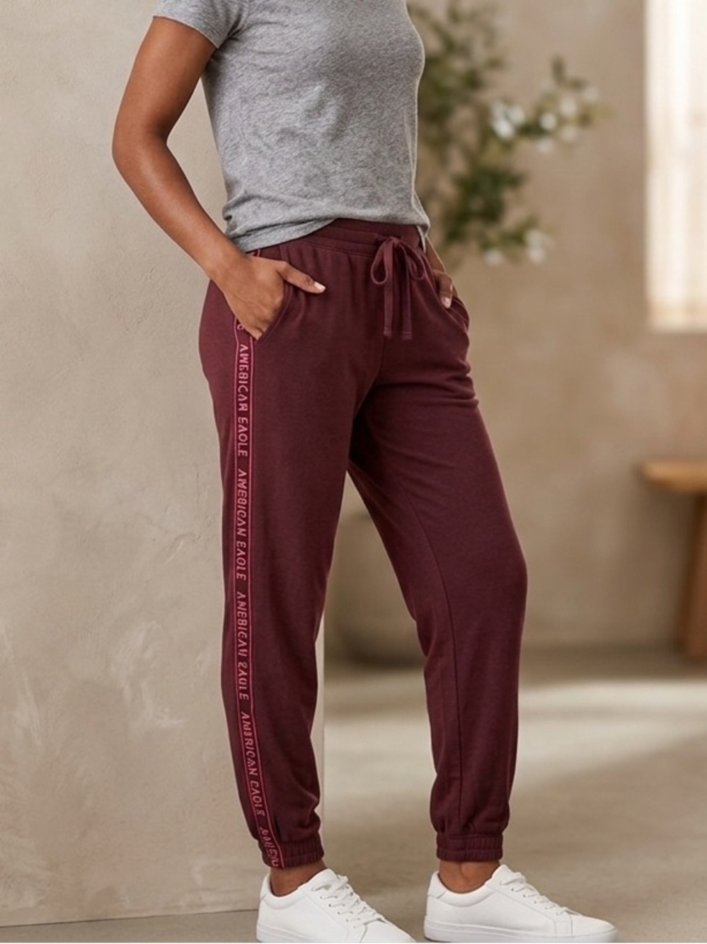 American Eagle Outfitters Ahh-Mazingly Soft Maroon Pink Jogger Sweatpants Medium